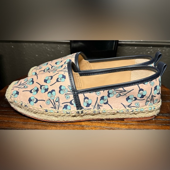 Antonio Melani Pink & Blue Floral Espadrille Flats Women’s Size 6 - Picture 3 of 5